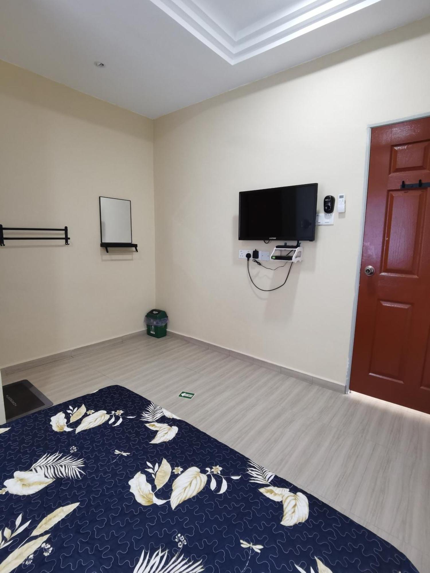 Roomstay Villa Tok Wan Kuantan Esterno foto